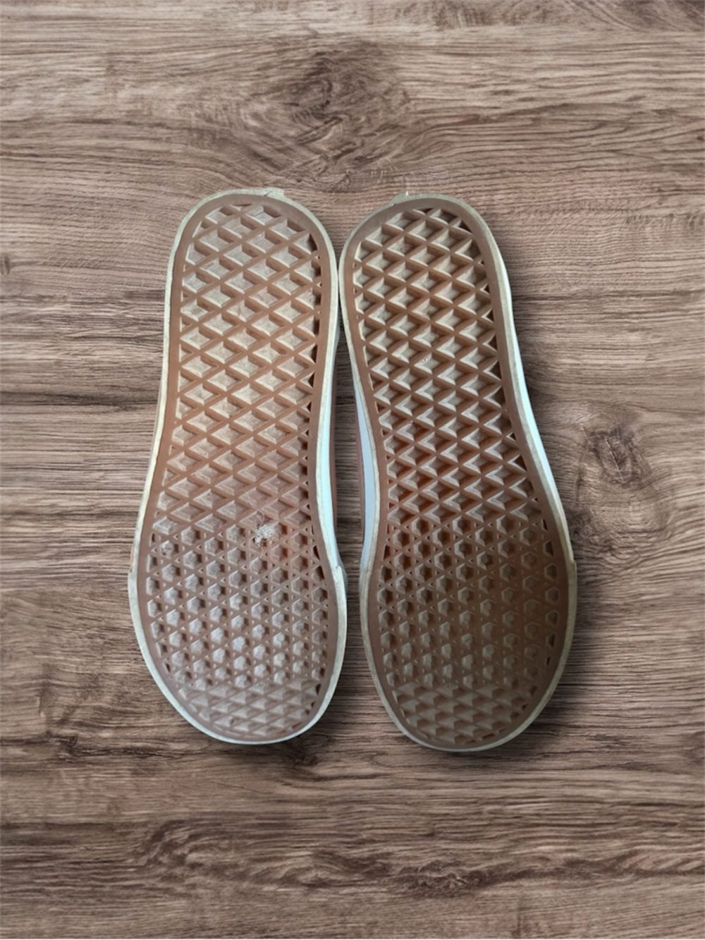 Vans Peach Low-Top Canvas Sneakers with White Label - Picture 6 of 6